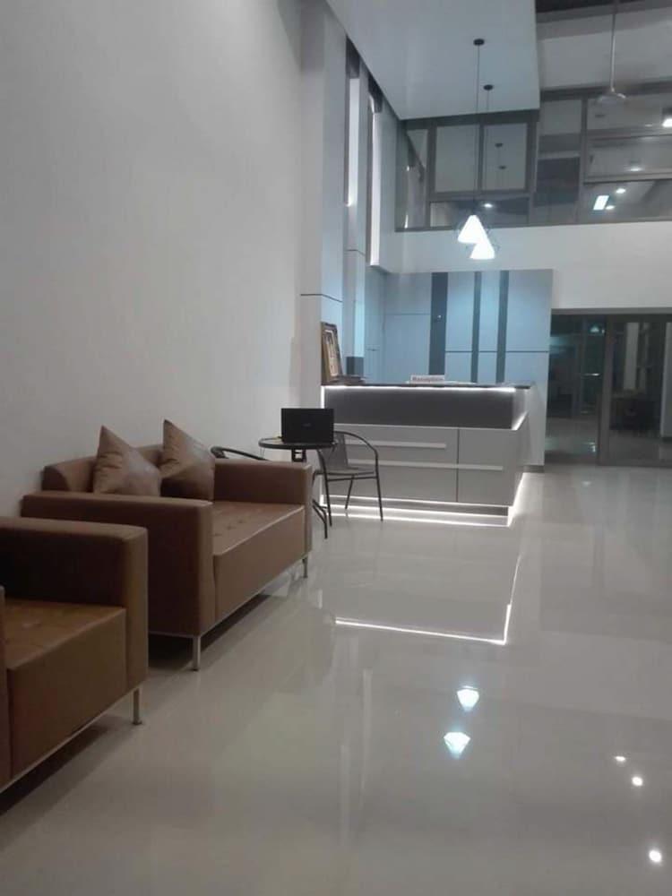 Ud House Udon Thani Exterior foto